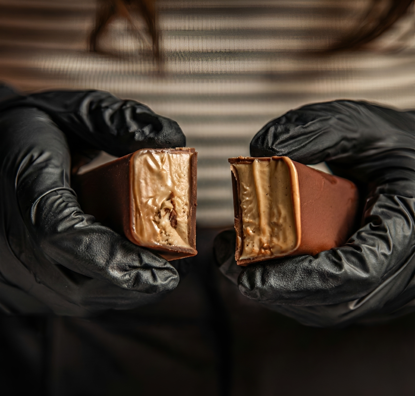 Turrón artesanal Auxoc con almendras y miel de romero